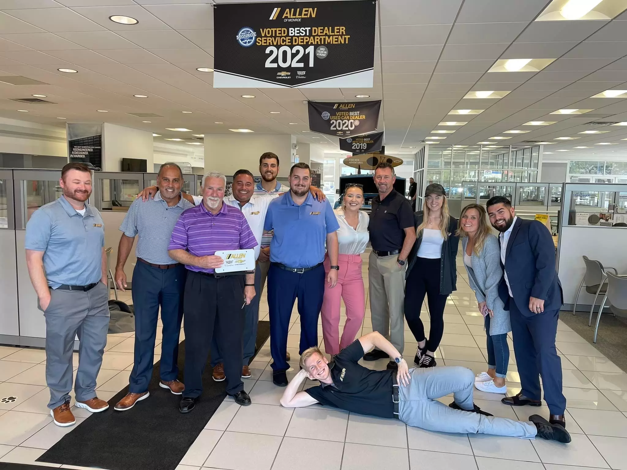 car dealership 